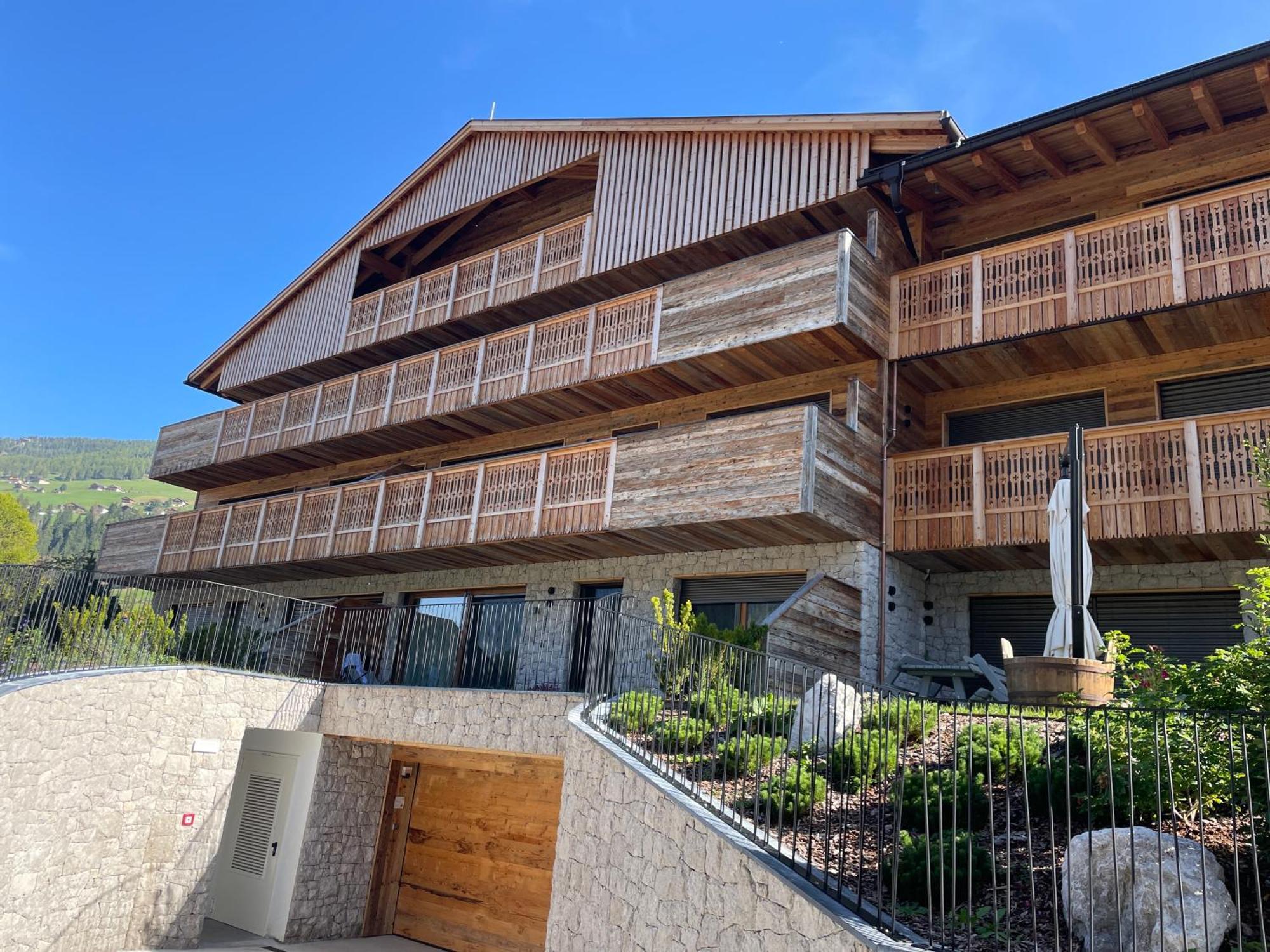 Exclusives Apartment Im Sonnenhof Moos Sexten Exterior photo